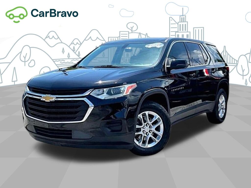 2021 Chevrolet Traverse LS — photo 1 of 6