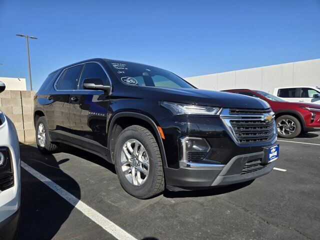 2022 Chevrolet Traverse LS