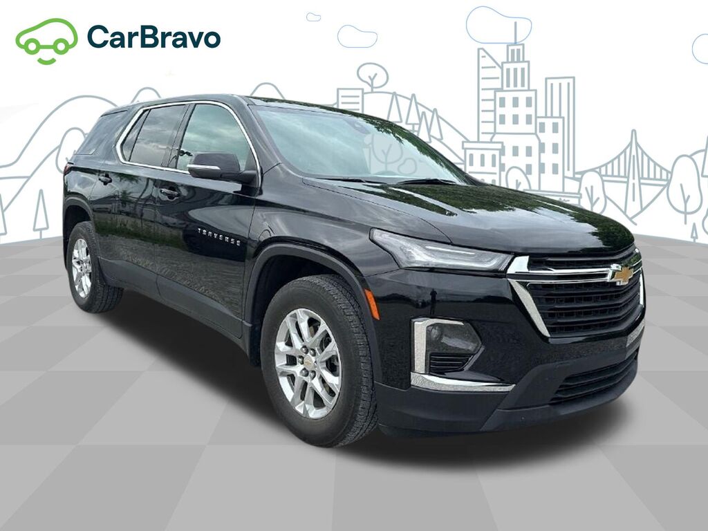 2023 Chevrolet Traverse LS — photo 1 of 1