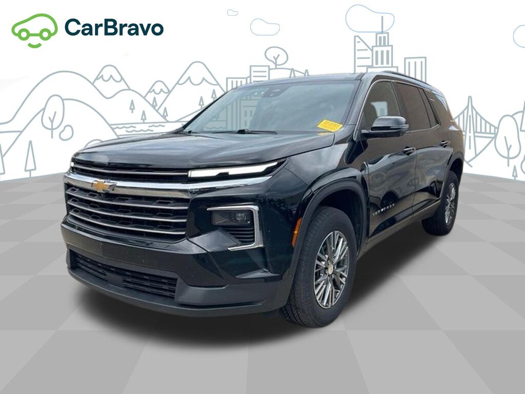 2024 Chevrolet Traverse LT — photo 1 of 7