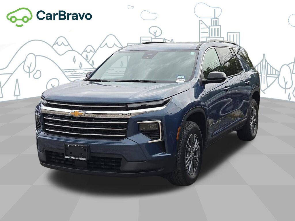 2026 Chevrolet Traverse LT — photo 1 of 7