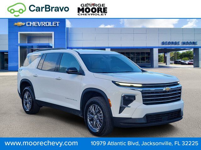2026 Chevrolet Traverse FWD LT