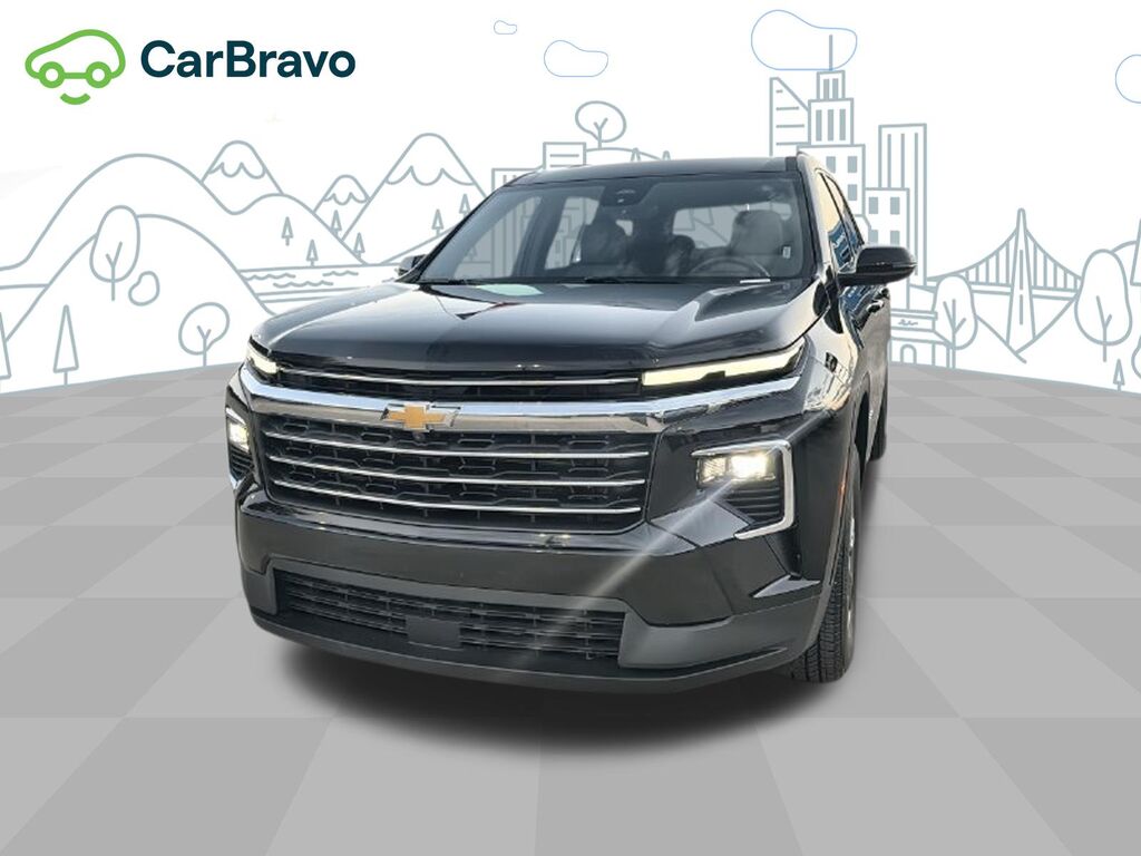 2026 Chevrolet Traverse LT — photo 1 of 7