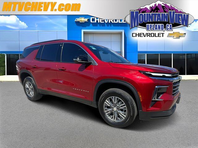 2026 Chevrolet Traverse FWD LT