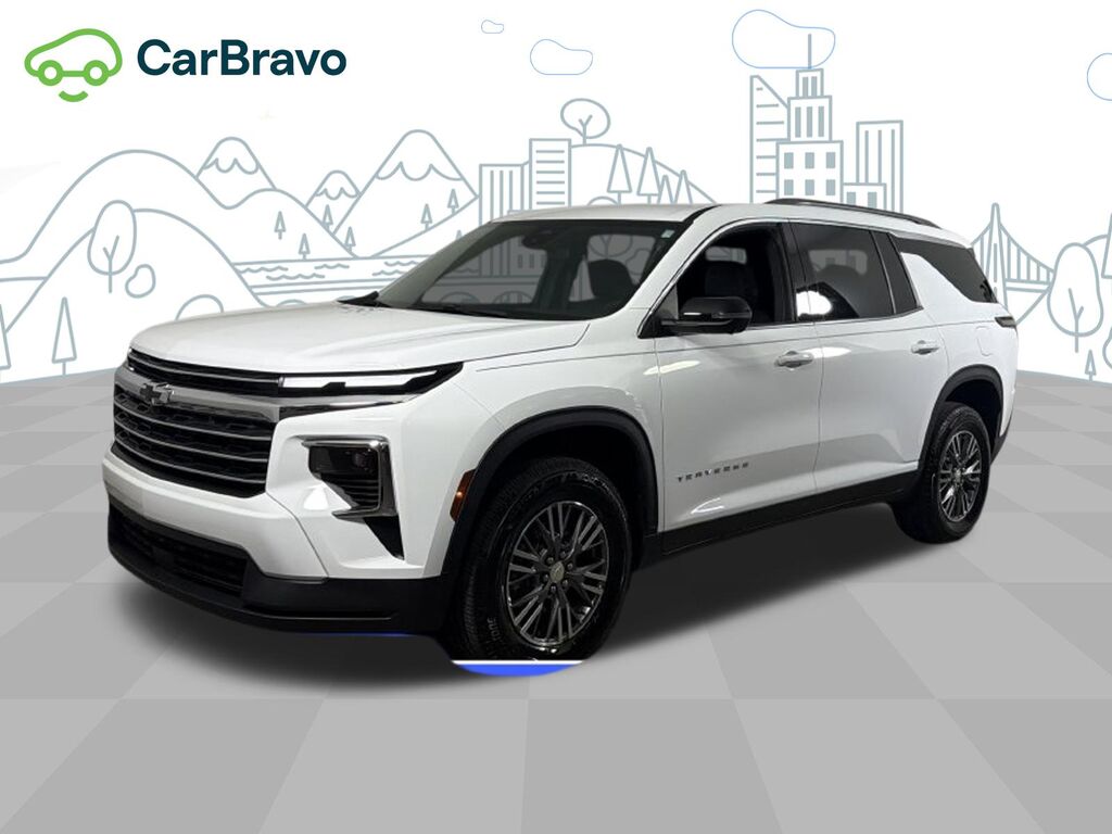2024 Chevrolet Traverse LT — photo 1 of 7