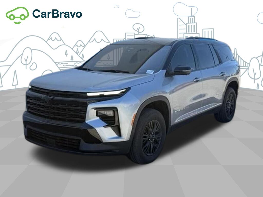2024 Chevrolet Traverse LT — photo 1 of 6