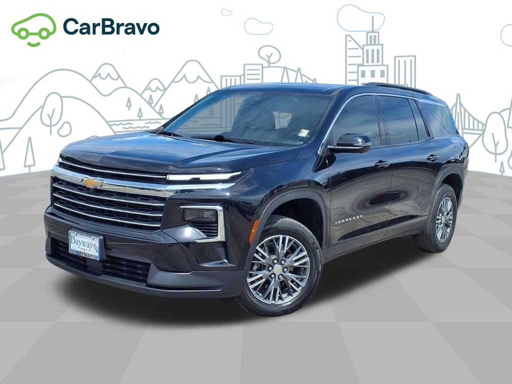 2024 Chevrolet Traverse LT — photo 1 of 7