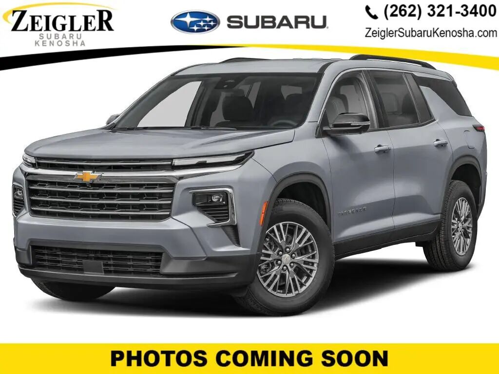 2024 Chevrolet Traverse LT — photo 1 of 13