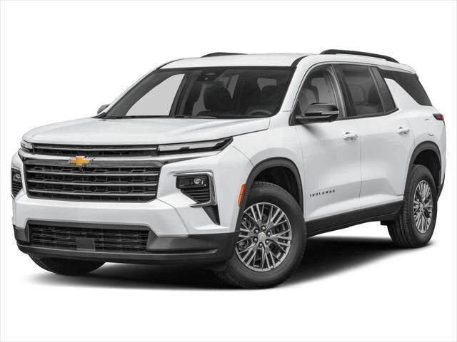 2024 Chevrolet Traverse LT — photo 1 of 13