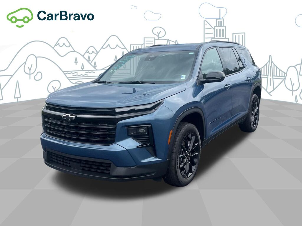 2024 Chevrolet Traverse LT — photo 1 of 7