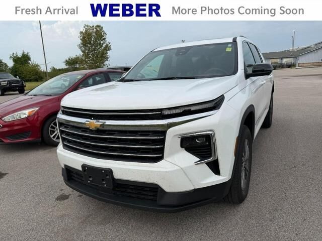 2024 Chevrolet Traverse LT