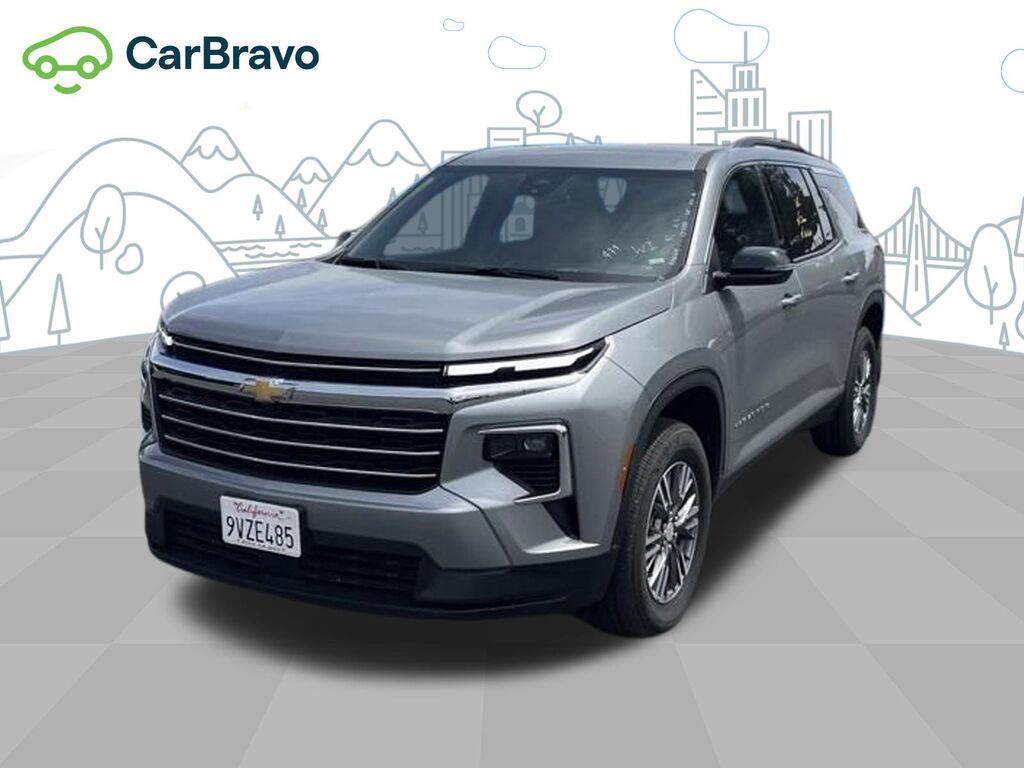 2026 Chevrolet Traverse LT — photo 1 of 6