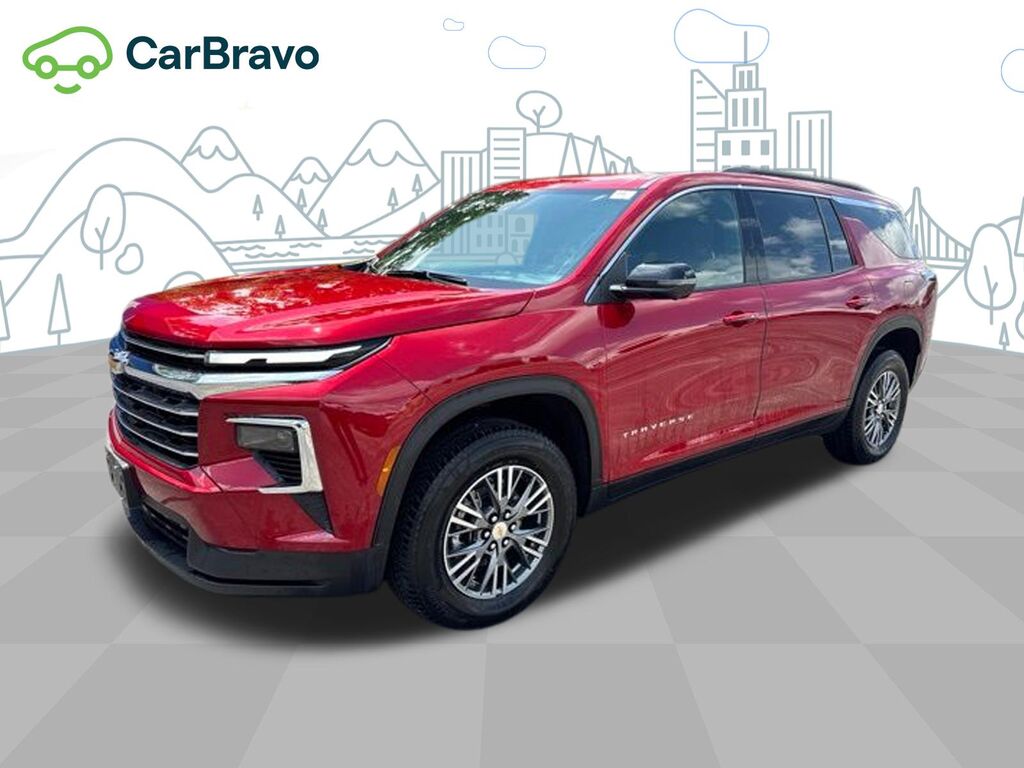 2024 Chevrolet Traverse LT — photo 1 of 6