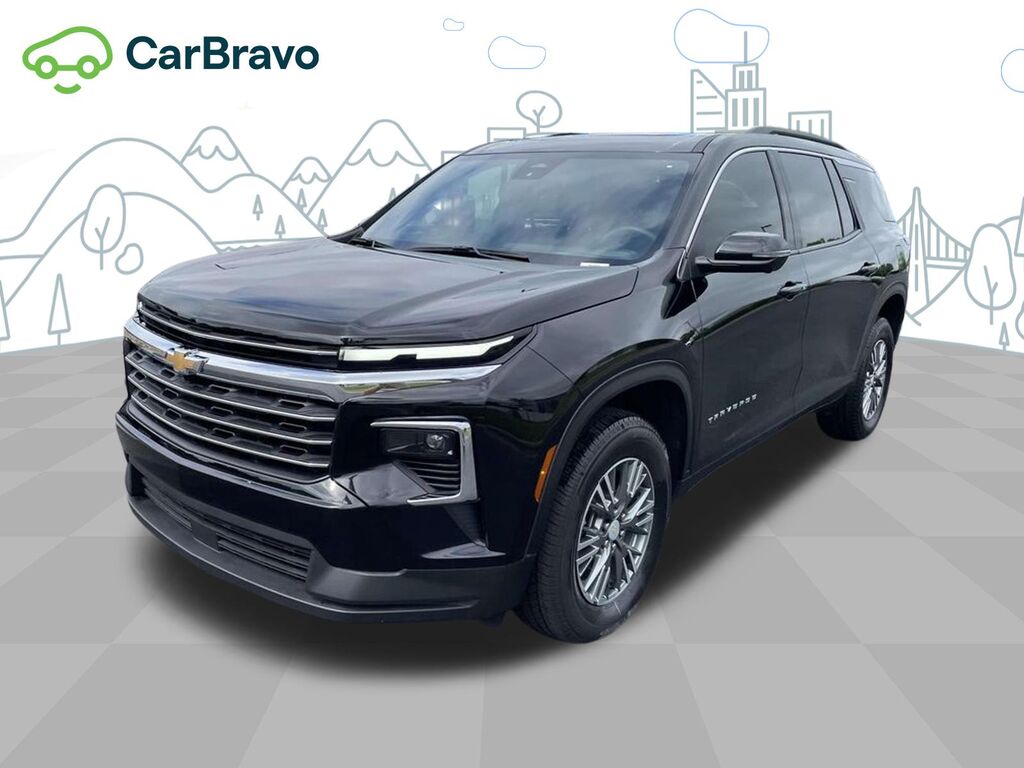2024 Chevrolet Traverse LT — photo 1 of 6