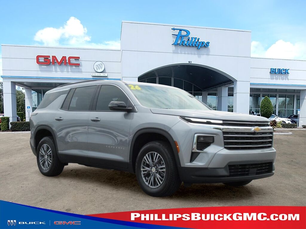 2026 Chevrolet Traverse — photo 1 of 13