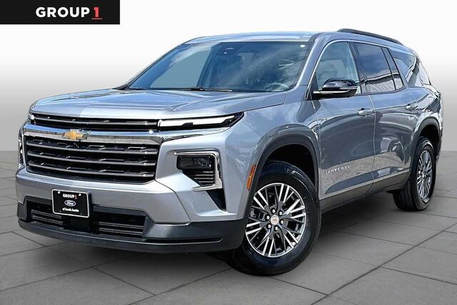 2024 Chevrolet Traverse LT
