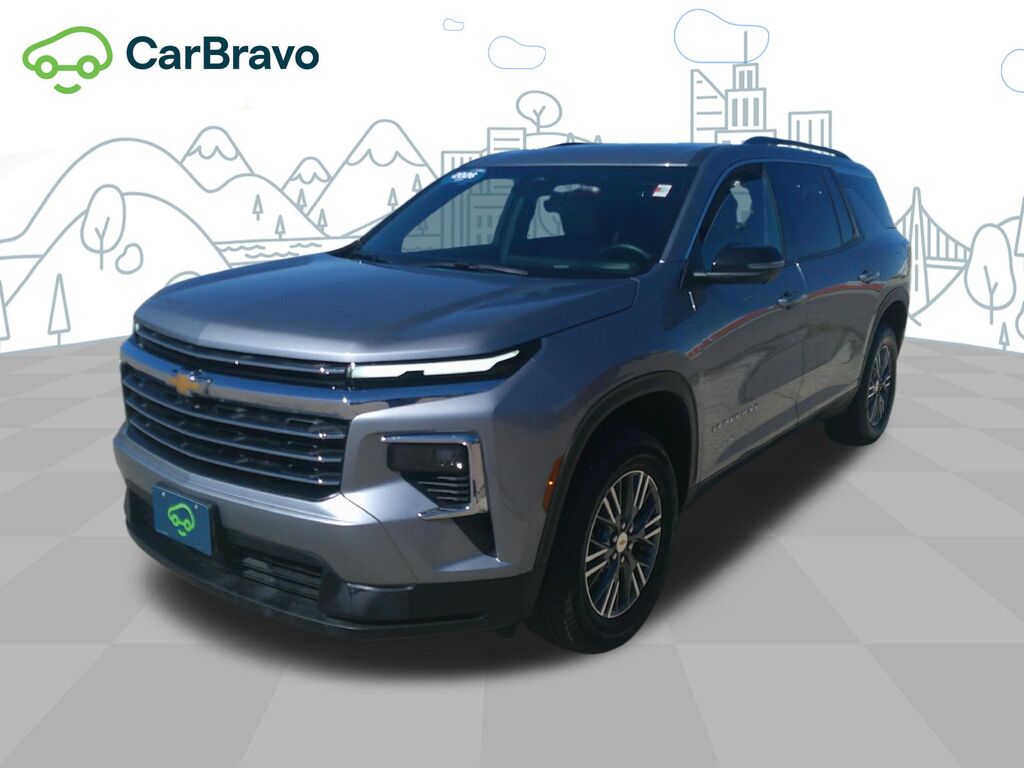 2026 Chevrolet Traverse LT — photo 1 of 7