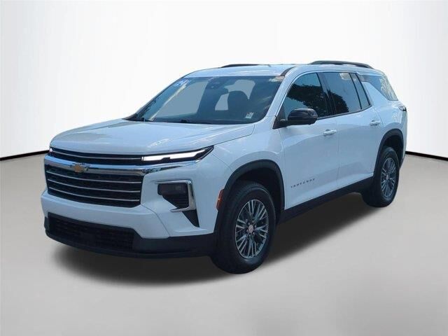 2024 Chevrolet Traverse LT