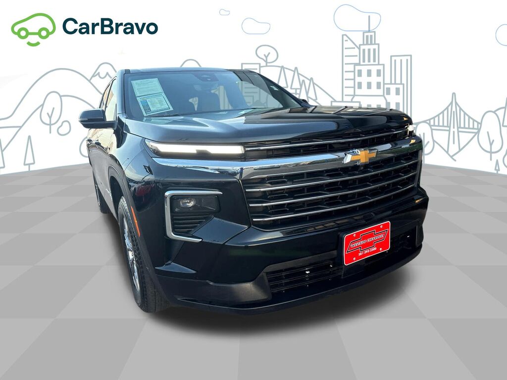 2026 Chevrolet Traverse LT — photo 1 of 7