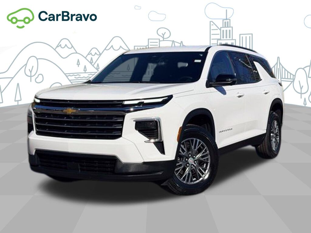 2024 Chevrolet Traverse LT — photo 1 of 7