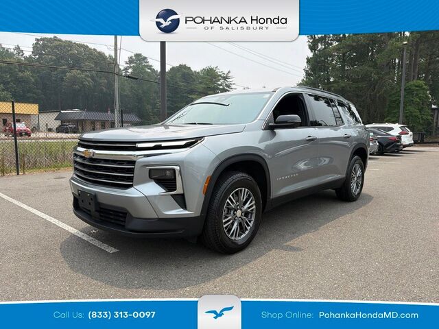 2024 Chevrolet Traverse LT