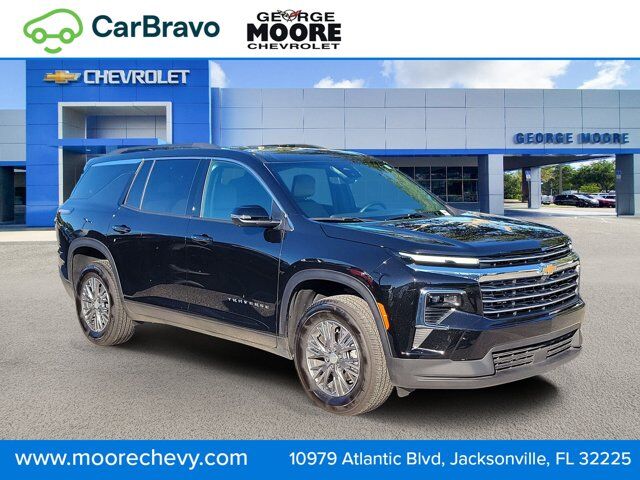 2026 Chevrolet Traverse FWD LT