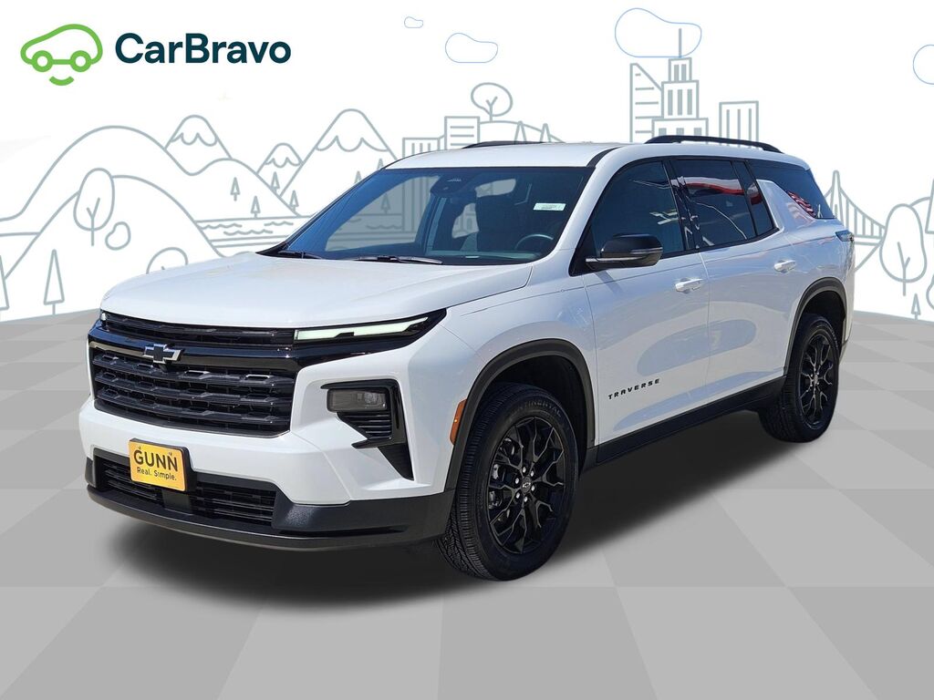 2026 Chevrolet Traverse LT — photo 1 of 13