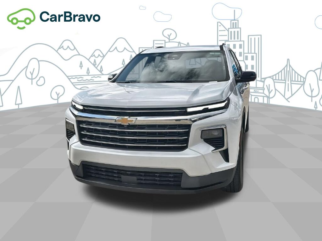 2026 Chevrolet Traverse LT — photo 1 of 7