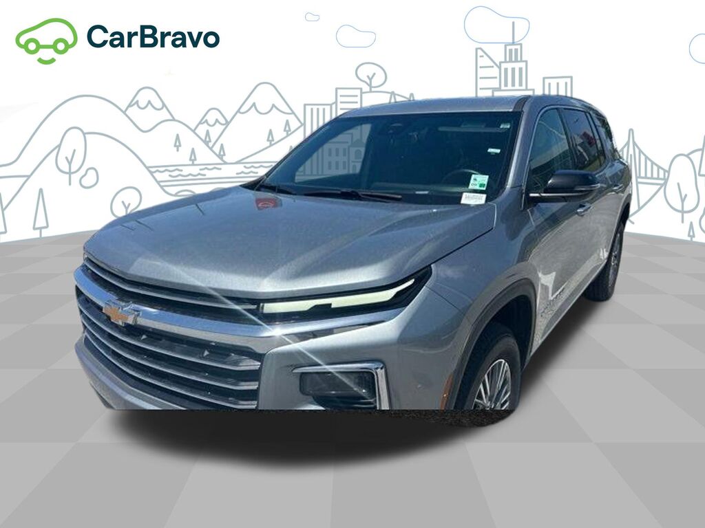 2026 Chevrolet Traverse LT — photo 1 of 4