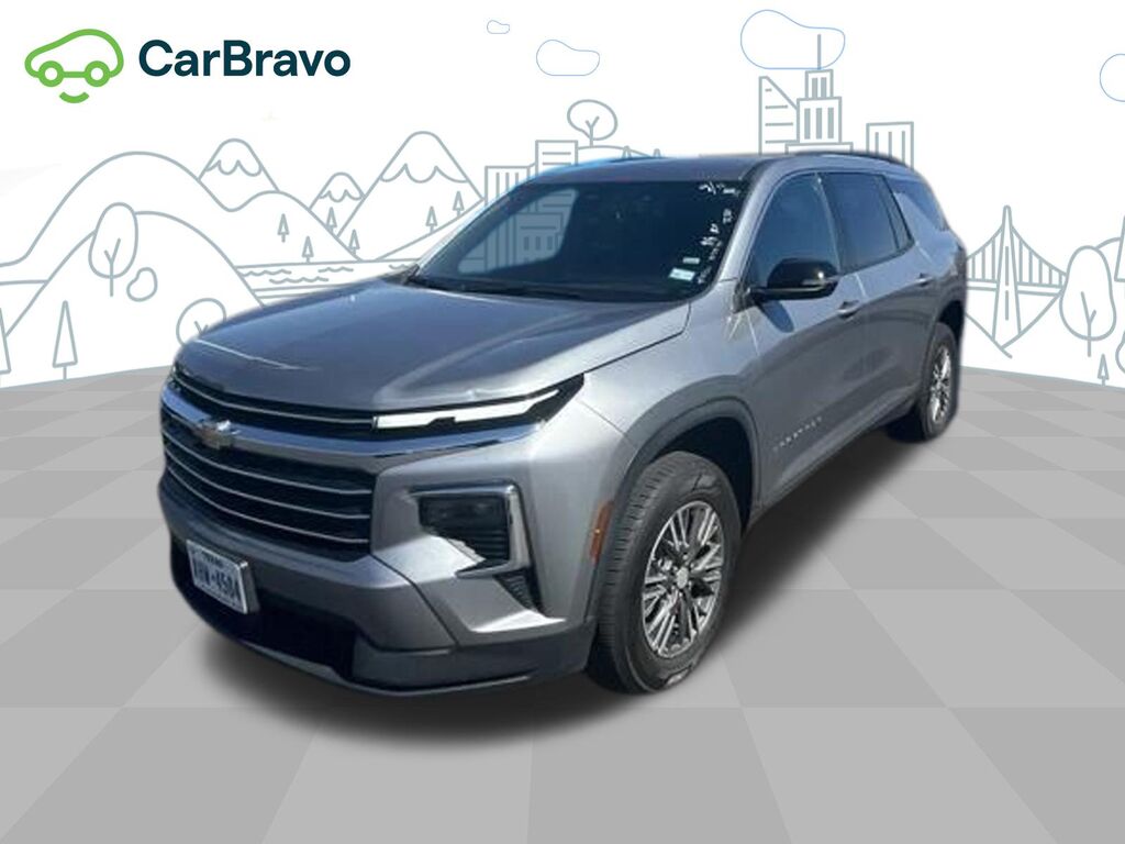 2026 Chevrolet Traverse LT — photo 1 of 6