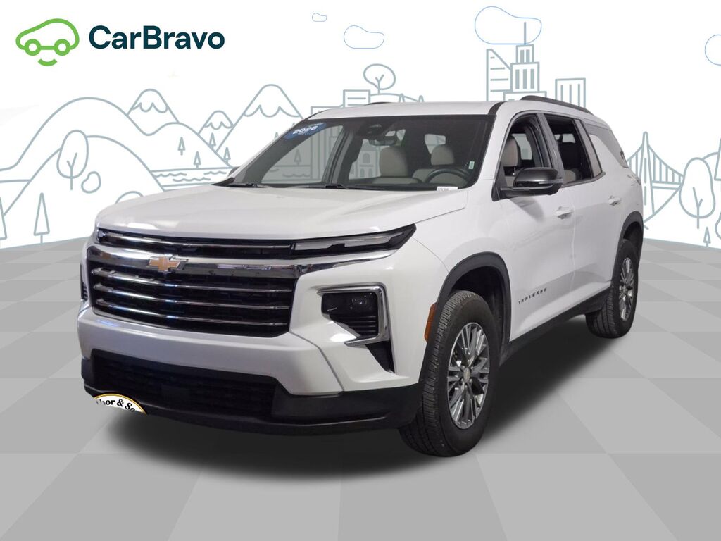 2026 Chevrolet Traverse LT — photo 1 of 7