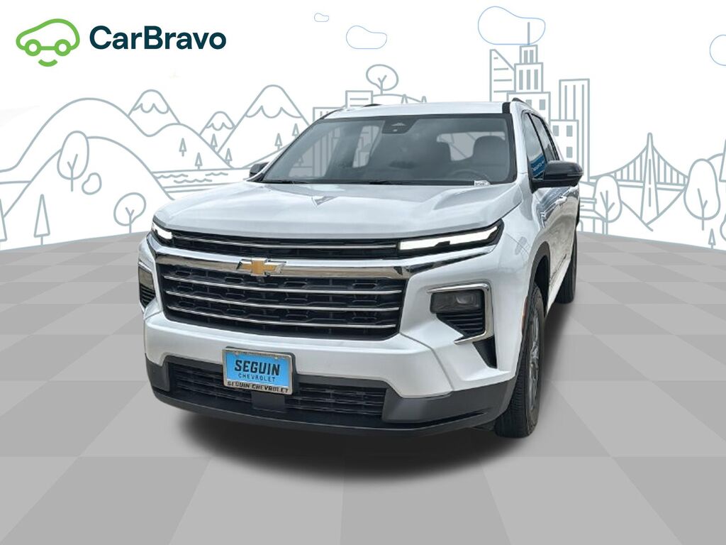2026 Chevrolet Traverse LT — photo 1 of 7