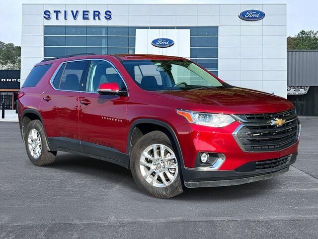 2019 Chevrolet Traverse LT Cloth — photo 1 of 39