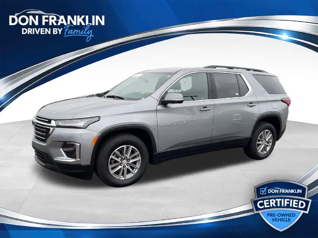 2023 Chevrolet Traverse LT Cloth — photo 1 of 13