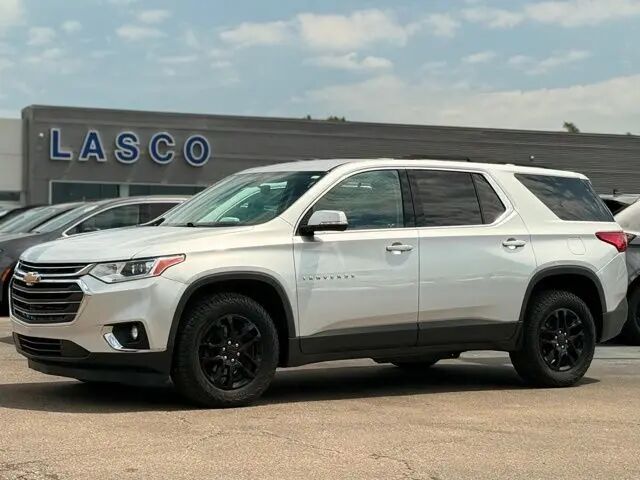 2020 Chevrolet Traverse LT Cloth — photo 1 of 13