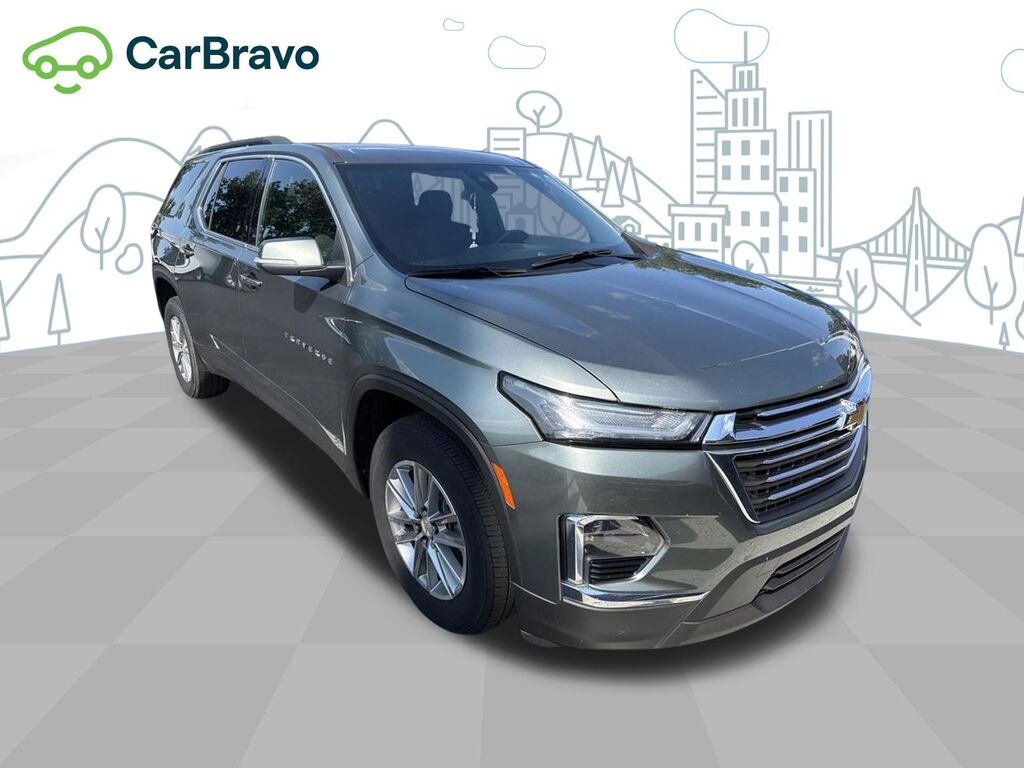 2022 Chevrolet Traverse LT Cloth — photo 1 of 6