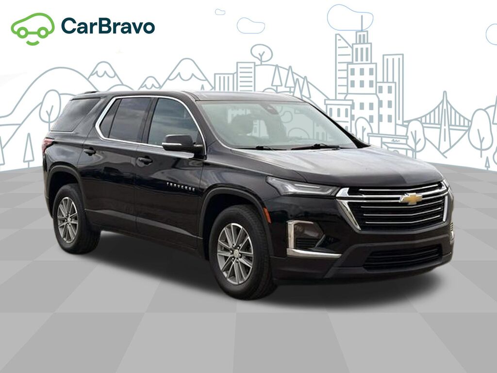 2023 Chevrolet Traverse LT Cloth — photo 1 of 6