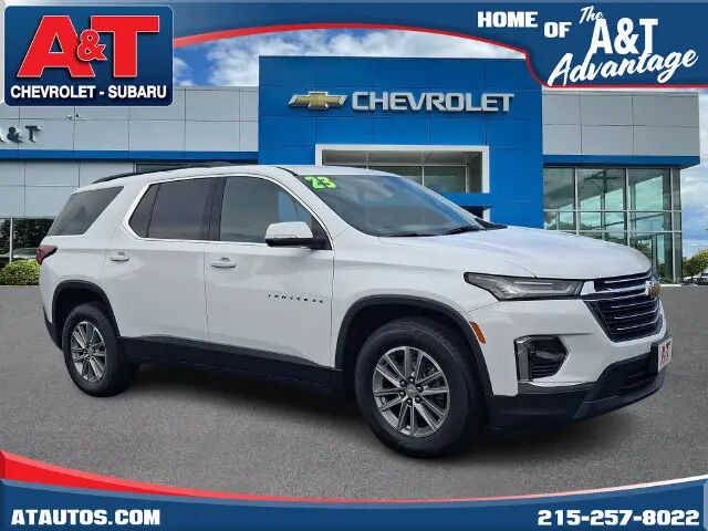 2023 Chevrolet Traverse LT Cloth
