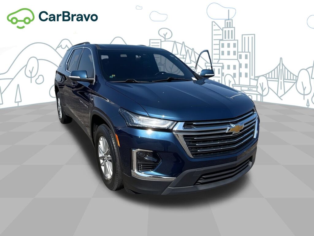 2023 Chevrolet Traverse LT Cloth — photo 1 of 7