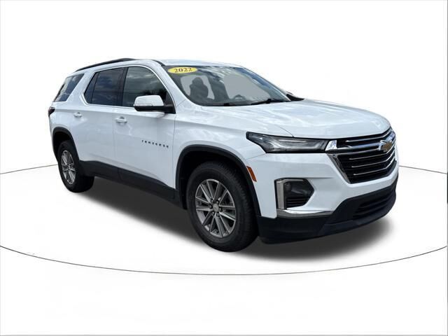 2022 Chevrolet Traverse LT Cloth — photo 1 of 3