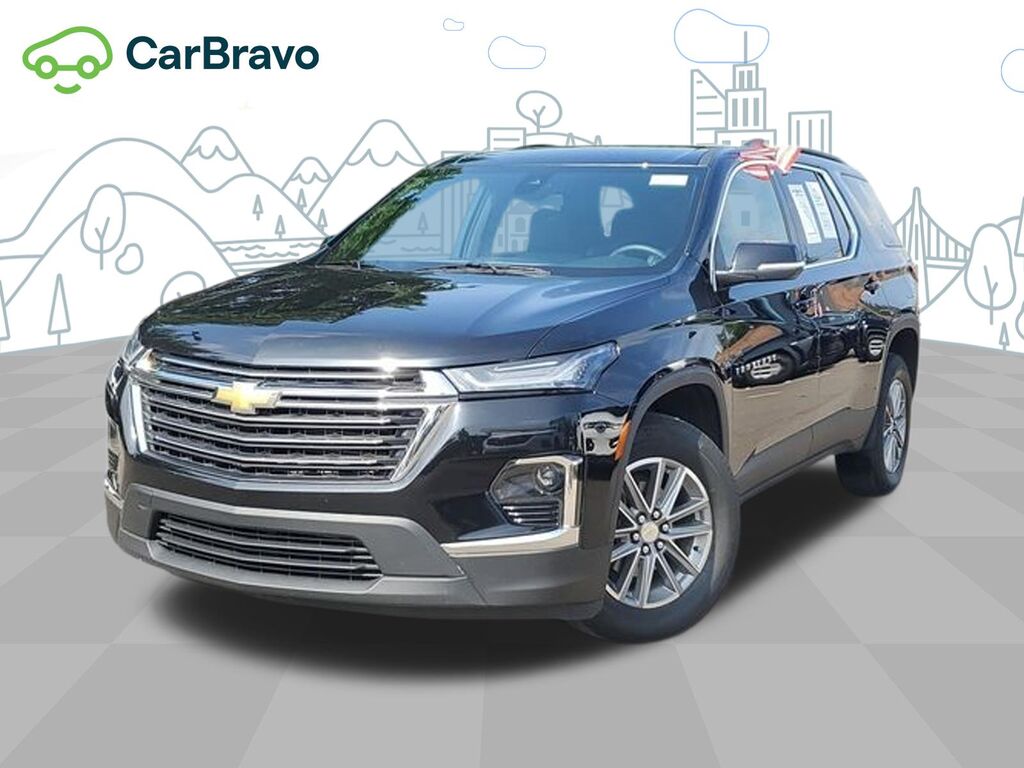 2023 Chevrolet Traverse LT Cloth — photo 1 of 6