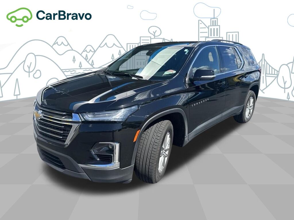 2023 Chevrolet Traverse LT Cloth — photo 1 of 6