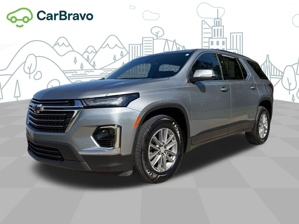 2023 Chevrolet Traverse LT Cloth — photo 1 of 7