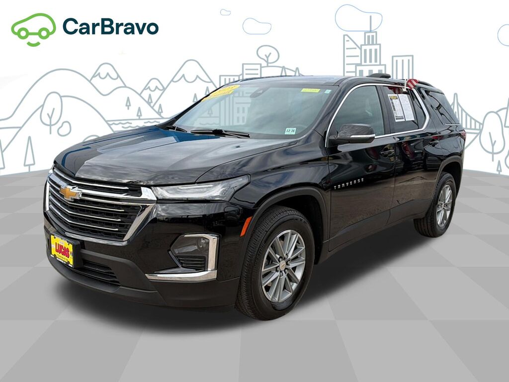 2023 Chevrolet Traverse LT Cloth — photo 1 of 7