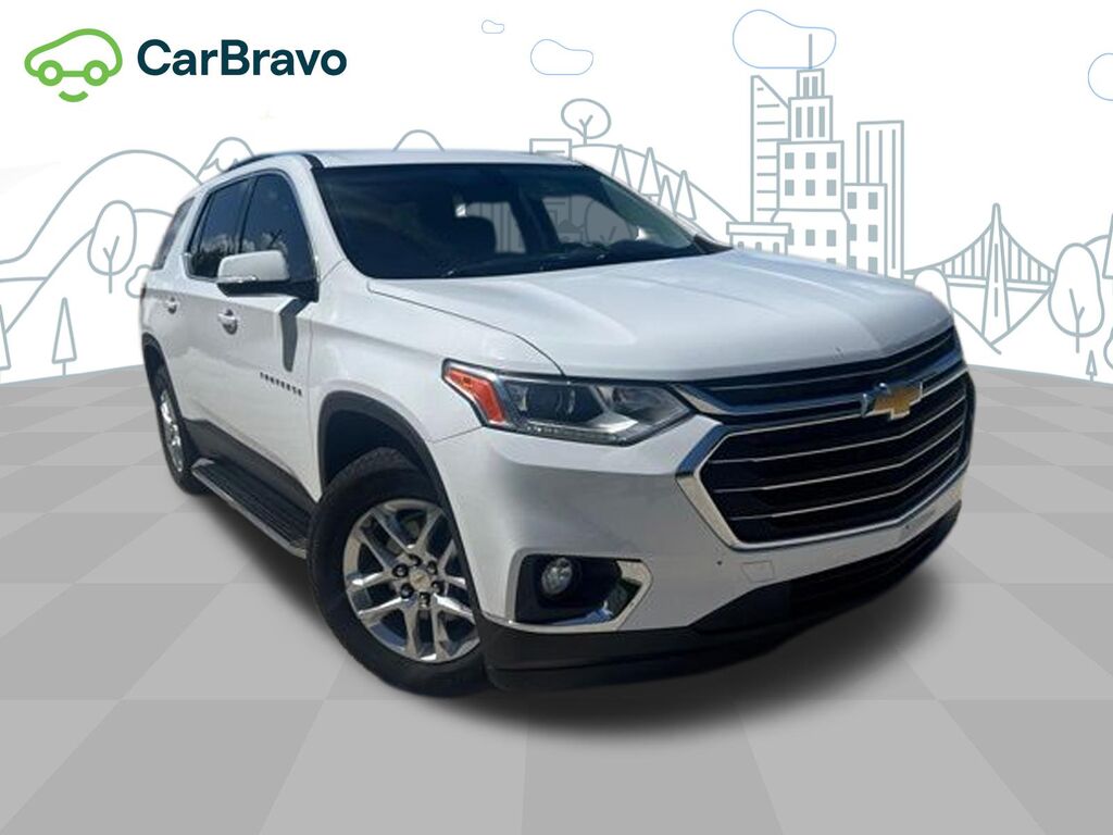 2021 Chevrolet Traverse LT Cloth — photo 1 of 6