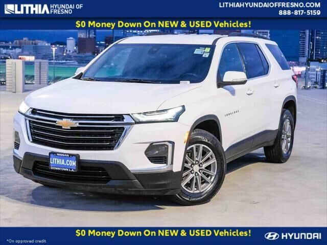 2023 Chevrolet Traverse LT Cloth — photo 1 of 13