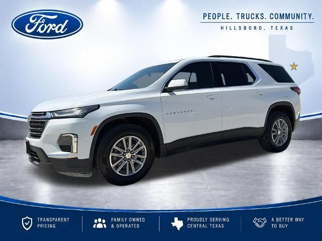 2022 Chevrolet Traverse LT Cloth