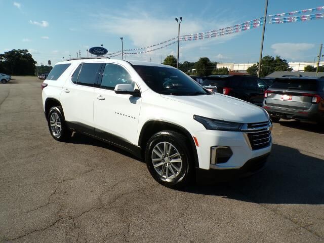 2022 Chevrolet Traverse LT Cloth