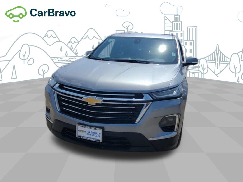 2023 Chevrolet Traverse LT Cloth — photo 1 of 6