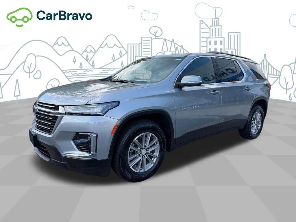 2023 Chevrolet Traverse LT Cloth — photo 1 of 6